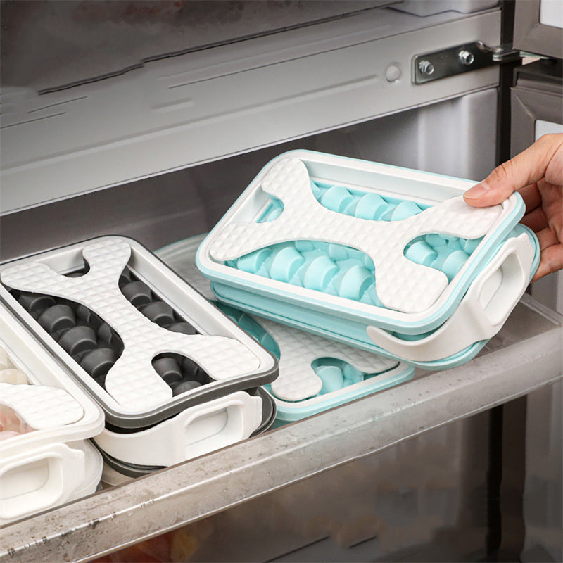 Eiskugelform mit integrierter Trinkflasche