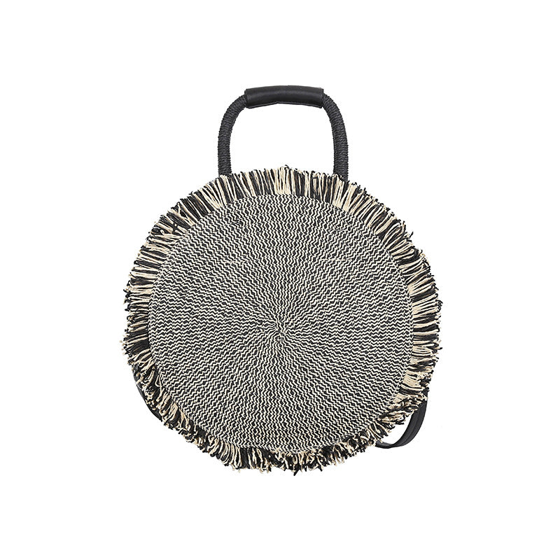 Handgefertigte Handtasche aus gewobenem Naturmaterial