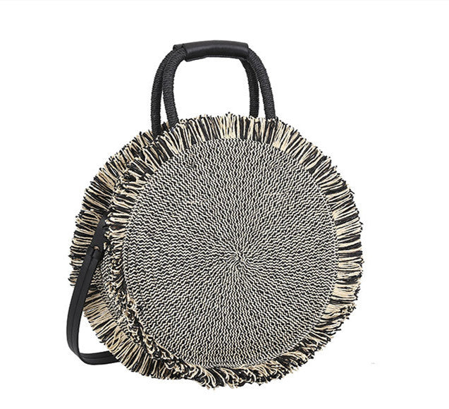 Handgefertigte Handtasche aus gewobenem Naturmaterial