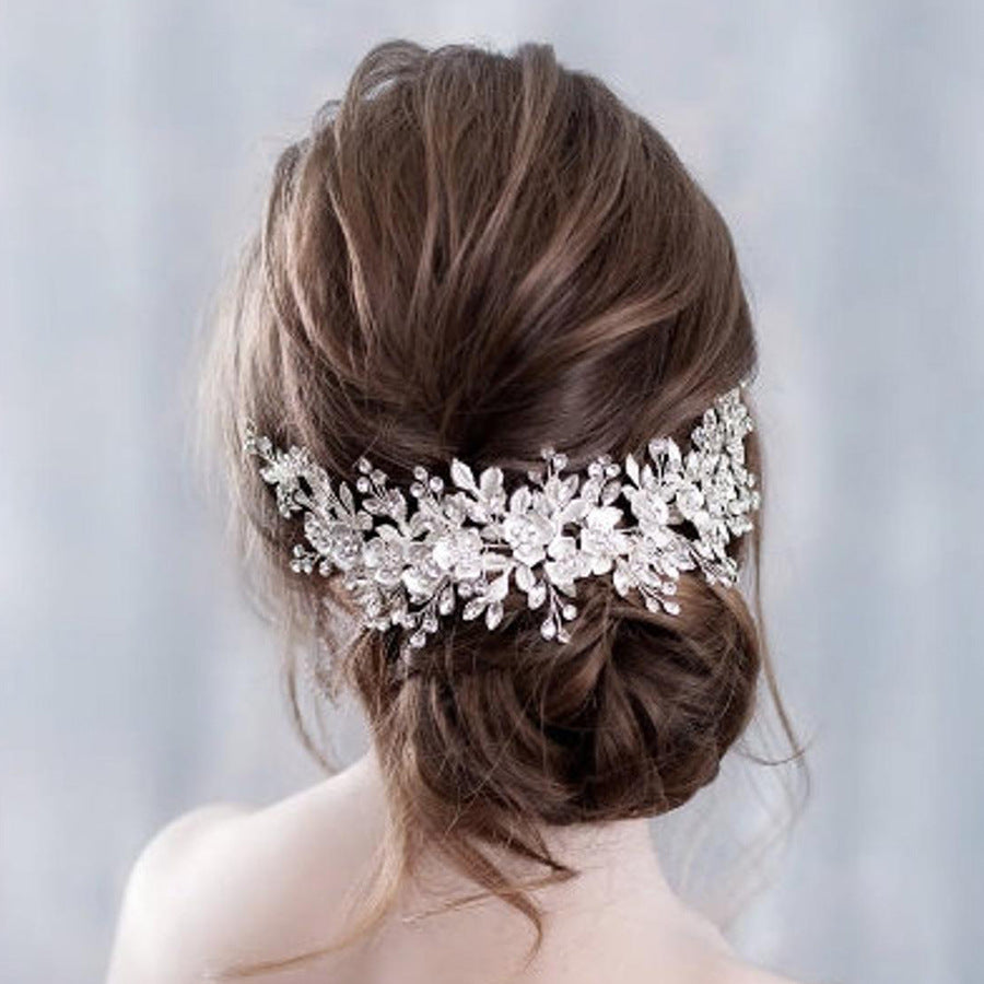 Wunderschöner Haarschmuck