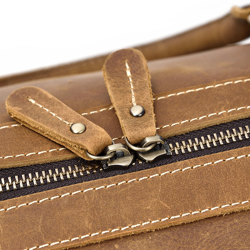 Moderner Weekender im Retro-Style