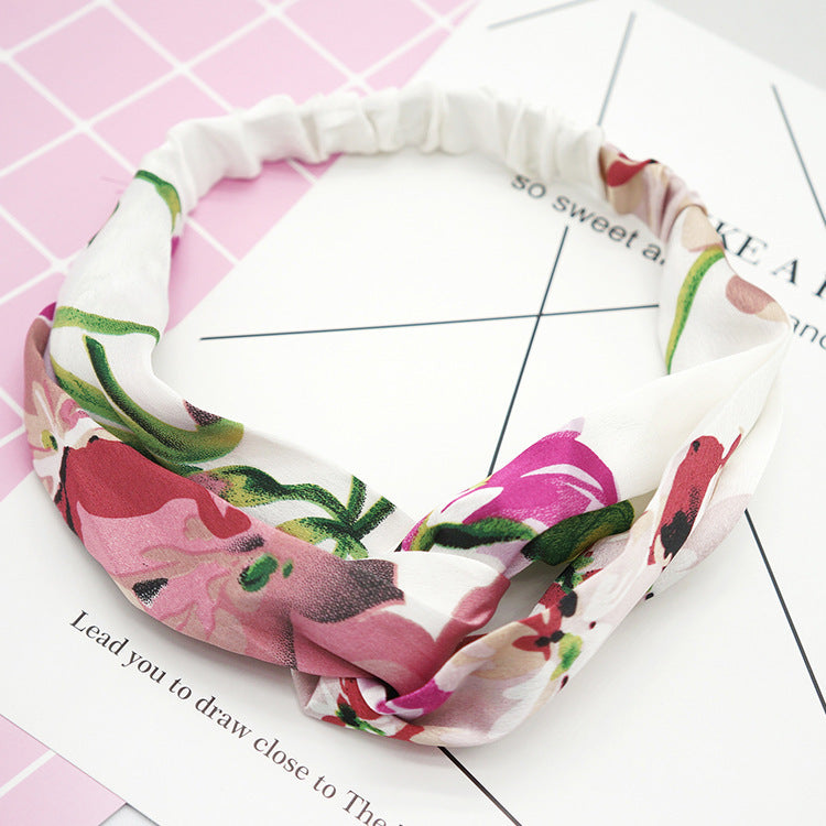 Seidenhaarband mit Blumenmuster