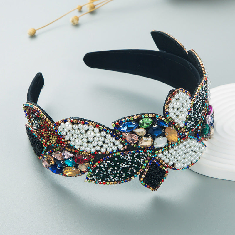 Haarreifen mit Strass- und Perlenverzierung