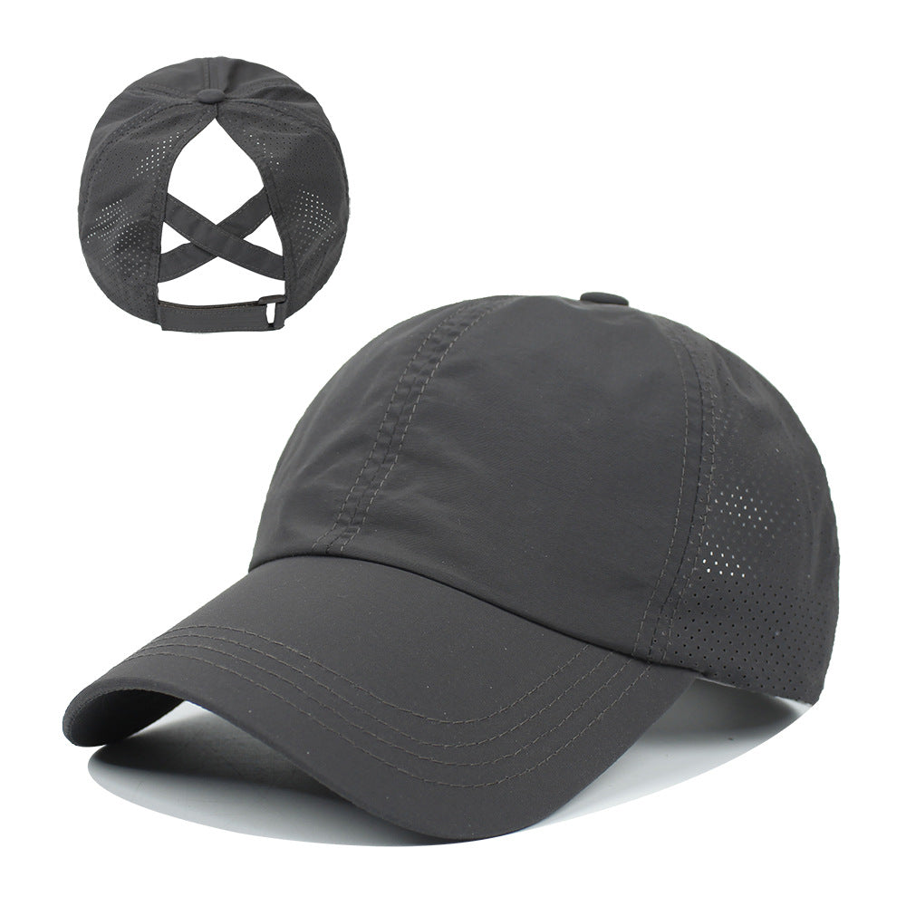 Ladys Cap, mit Öffnung für Rossschwanz