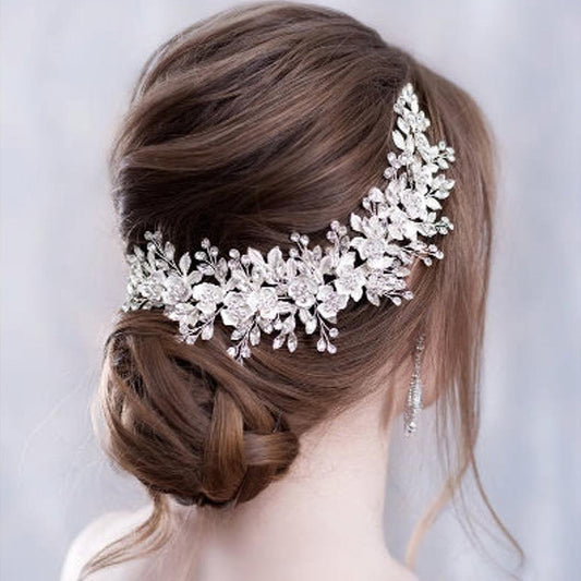 Wunderschöner Haarschmuck