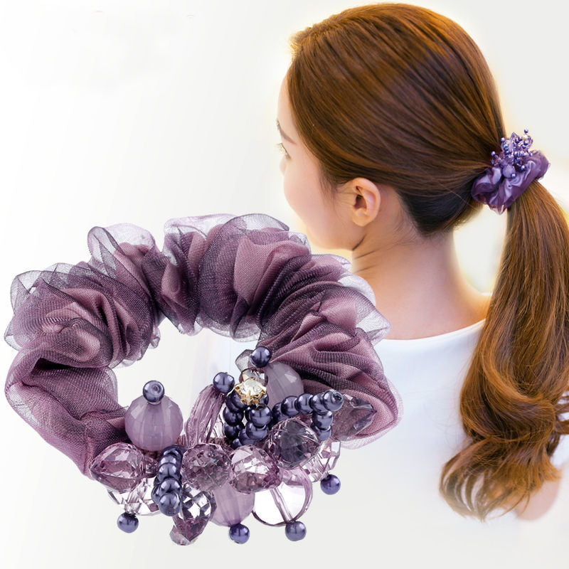 Haarbandschmuck im Blumen design