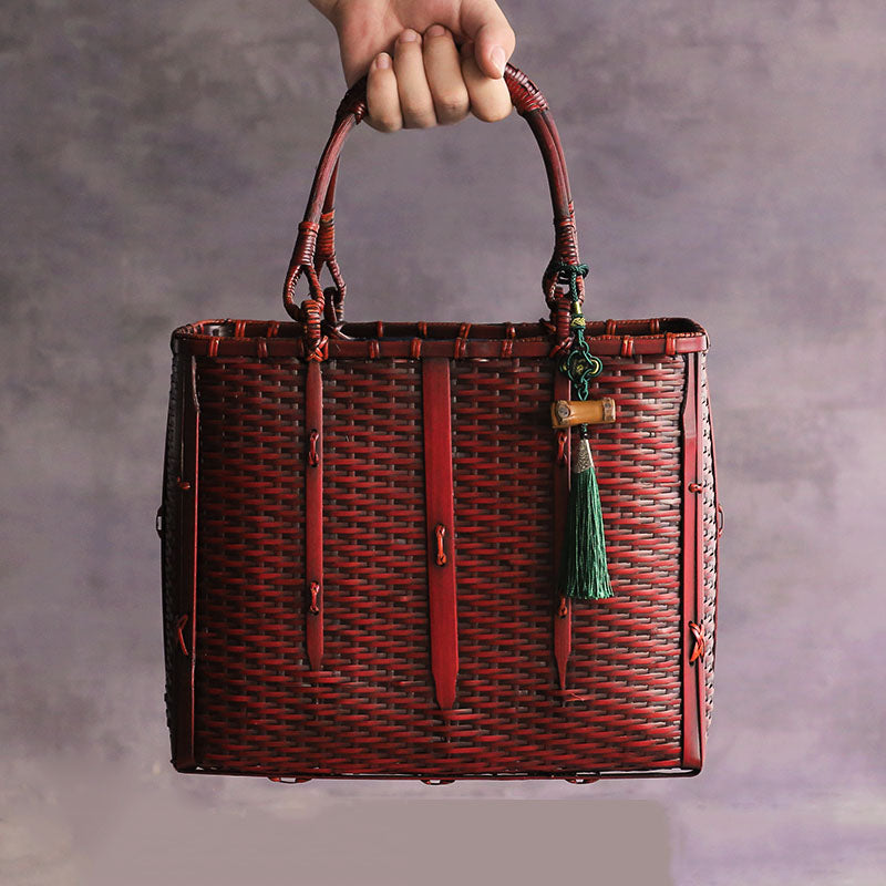 Handtasche aus Bambus geflochten