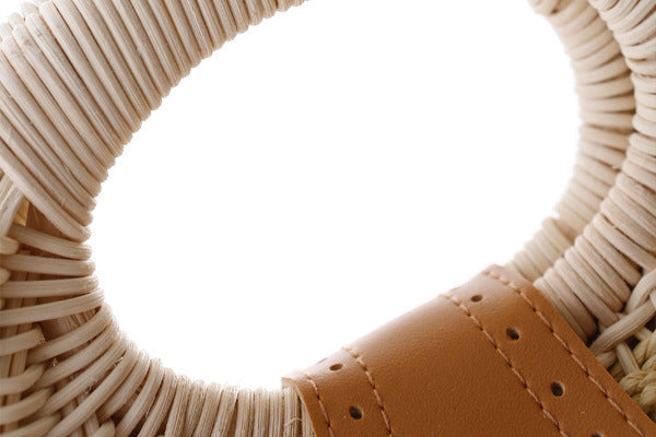 Runde, modische Rattan-Handtasche